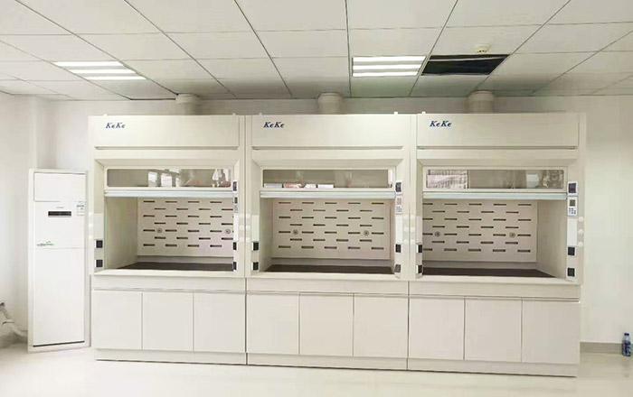 有關(guān)通風(fēng)柜的主要應(yīng)用優(yōu)勢介紹！